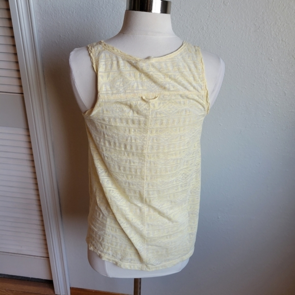 Hem & Thread Yellow Tank - Picture 4 of 6
